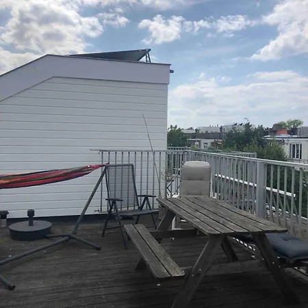 Apartment Cozy With Large Roof Terrace
